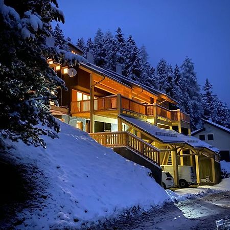 Auszeit Ferienhaus für 6 Personen ,mit großer Terrasse und Panoramablick, Turracher Höhe -A1 Haus 436 a links- Exterior foto