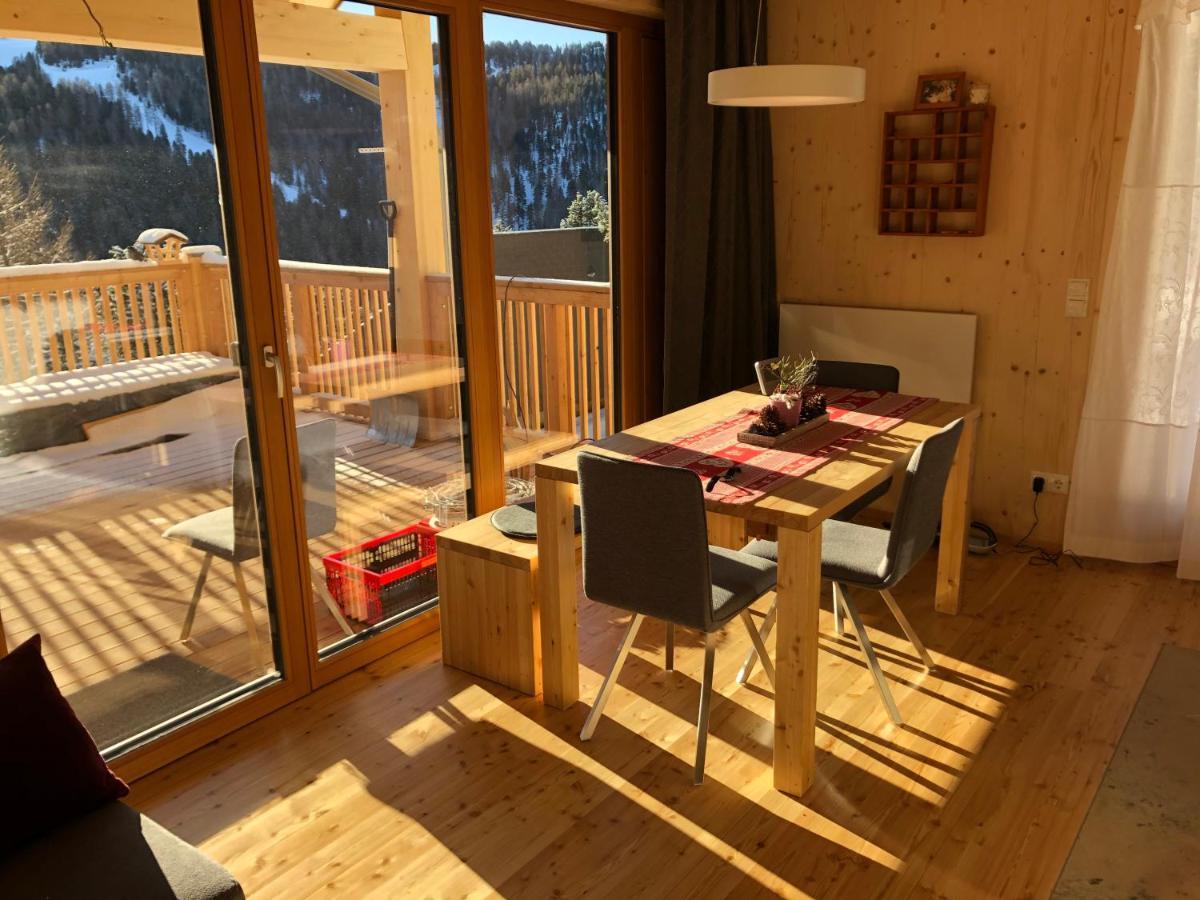 Auszeit Ferienhaus für 6 Personen ,mit großer Terrasse und Panoramablick, Turracher Höhe -A1 Haus 436 a links- Exterior foto
